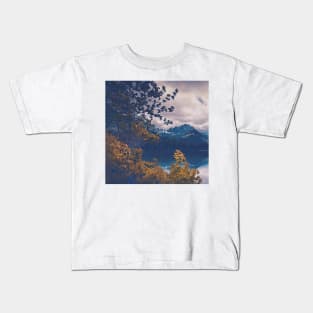 Landscape Photography, Mountain Ranges and Beautiful Lake Kids T-Shirt